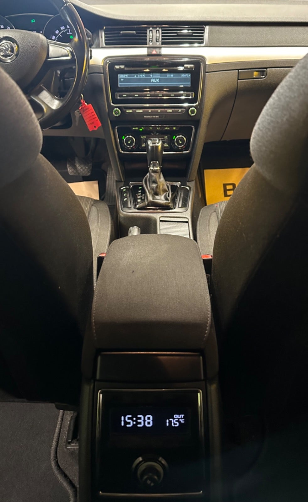 Billede af Skoda Superb 2,0 TDi 140 Ambition Combi DSG