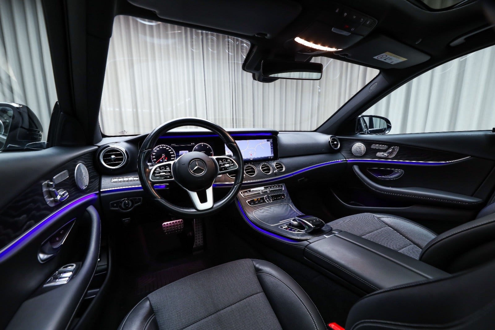 Mercedes-Benz E 400 d (3/8)