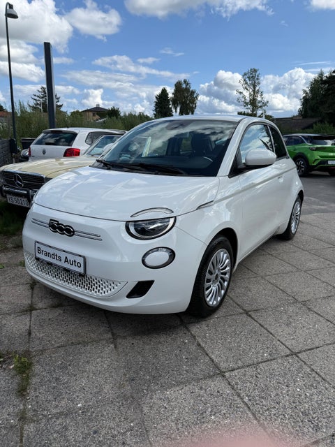 Fiat 500e 42 Icon