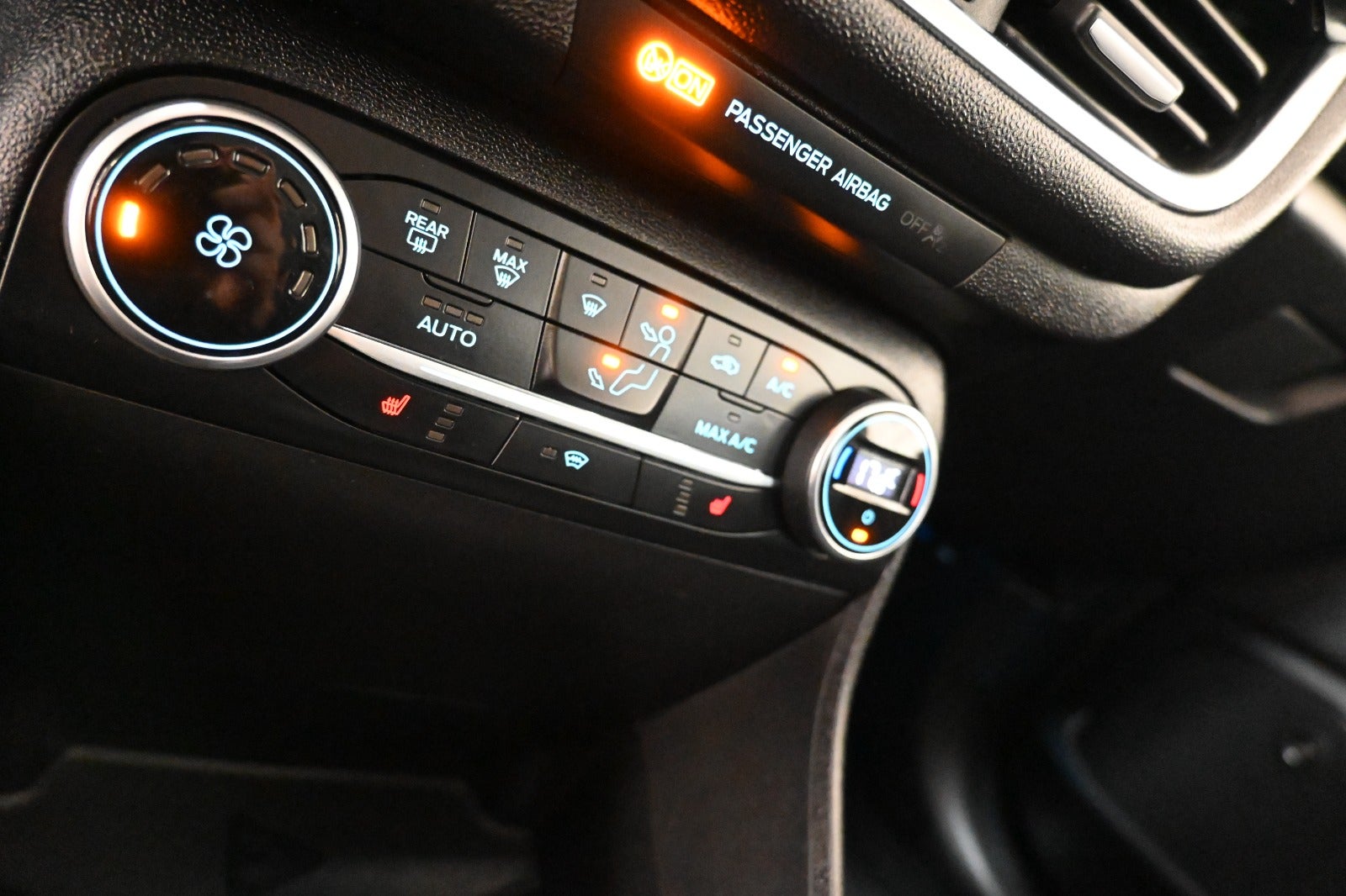 Ford Fiesta EcoBoost Titanium B&O Play