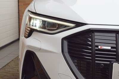 Audi e-tron S-line Sportback quattro