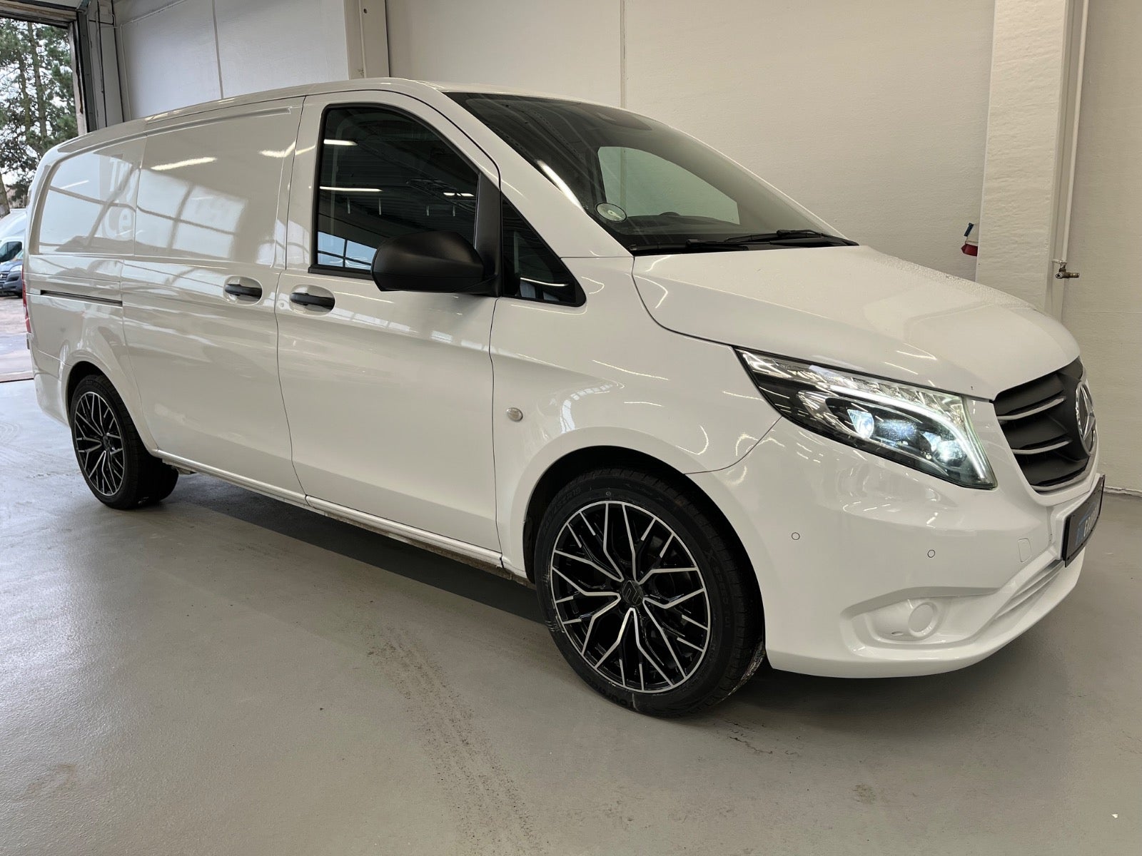 Billede af Mercedes Vito 116 2,0 CDi Kassevogn aut. L RWD