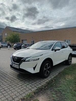 Nissan Qashqai 1,3 mHEV N-Connecta X-tr. 5d