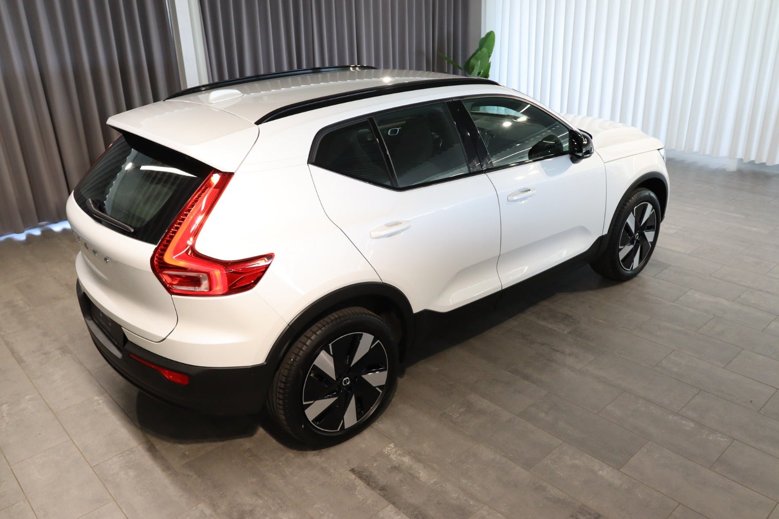 Billede af Volvo EX40  Extended Range Plus