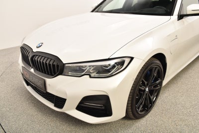 BMW 330e Touring M-Sport xDrive aut.