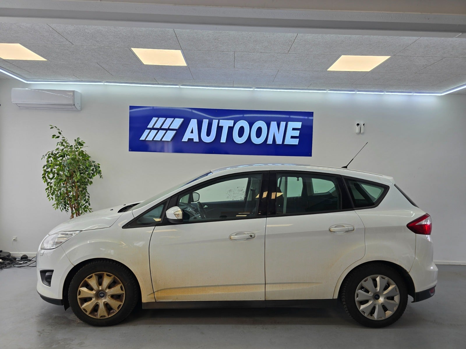 Billede af Ford C-MAX 1,6 TDCi 115 Trend Van