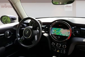 MINI Cooper SE Classic Trim