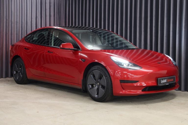 Tesla Model 3 Standard Range+ RWD