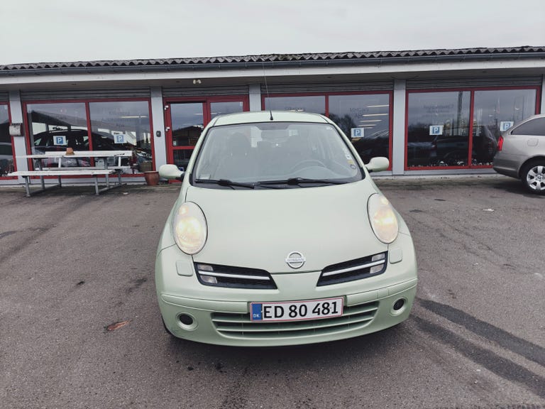 Nissan Micra S