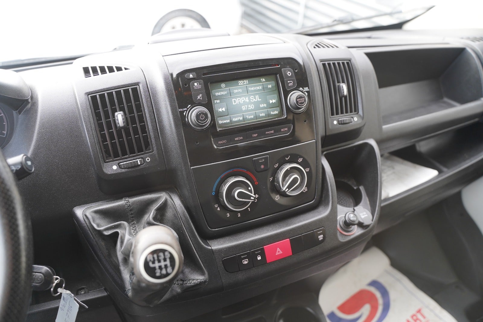 Billede af Peugeot Boxer 330 2,0 BlueHDi 130 L2H2