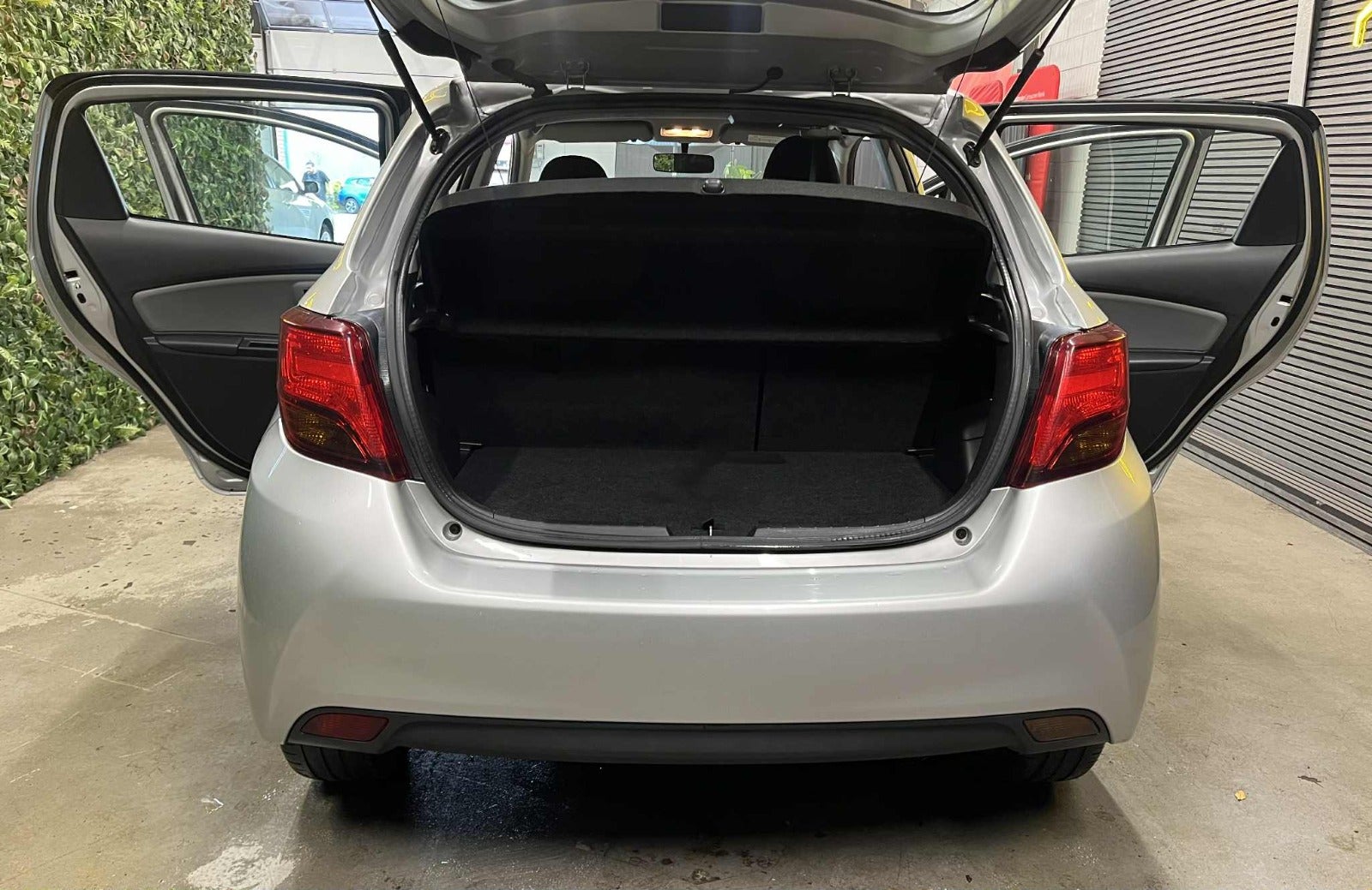 Billede af Toyota Yaris 1,0 VVT-i T2