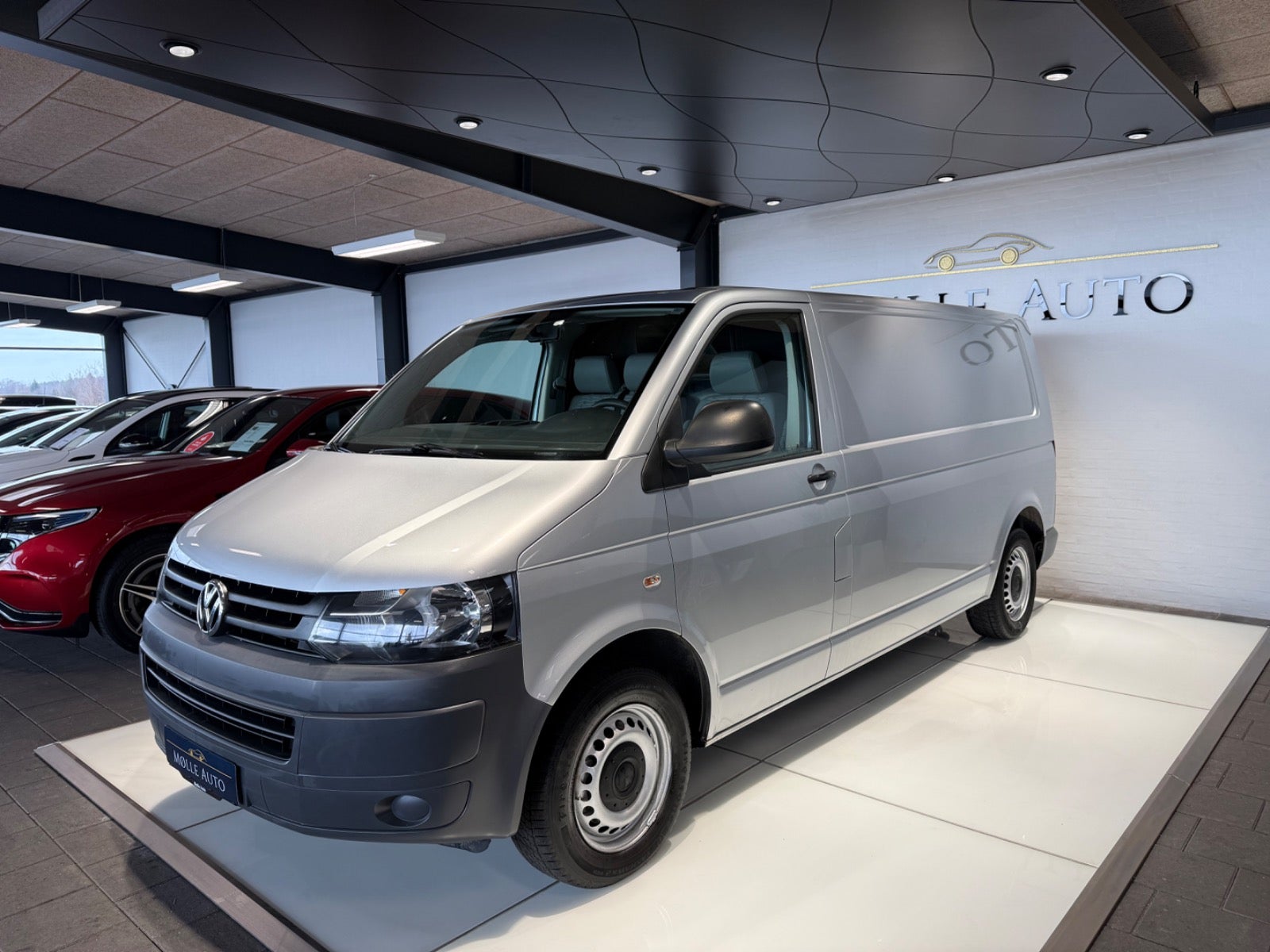 Billede af VW Transporter 2,0 TDi 140 Kassevogn lang