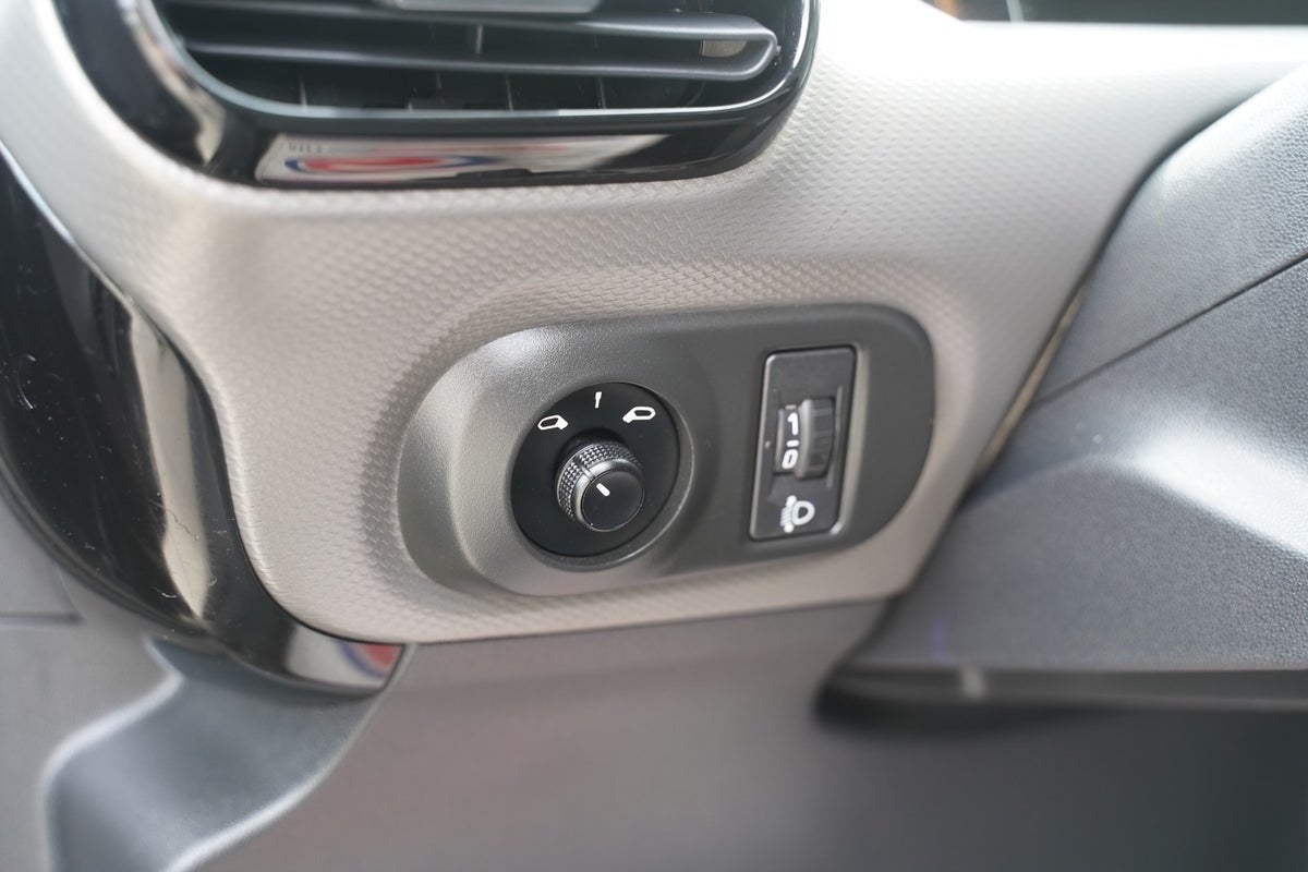 Billede af Citroën C4 Cactus 1,6 BlueHDi 100 Iconic