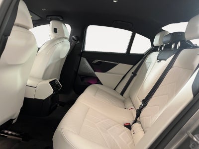 BMW i5 eDrive40 M-Sport Pro