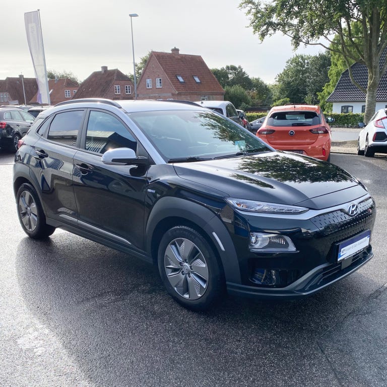 Hyundai Kona EV Premium