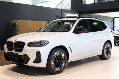 BMW iX3 Charged Plus M-Sport