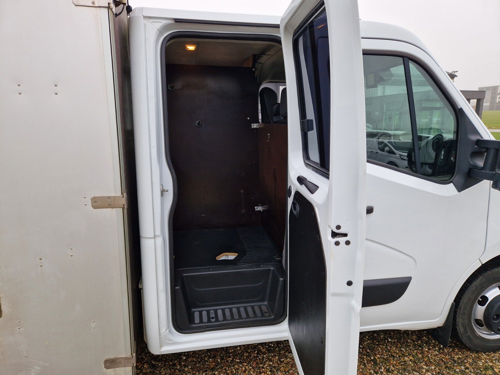 Billede af Renault Master III T35 2,3 dCi 165 L4 Db.Kab RWD
