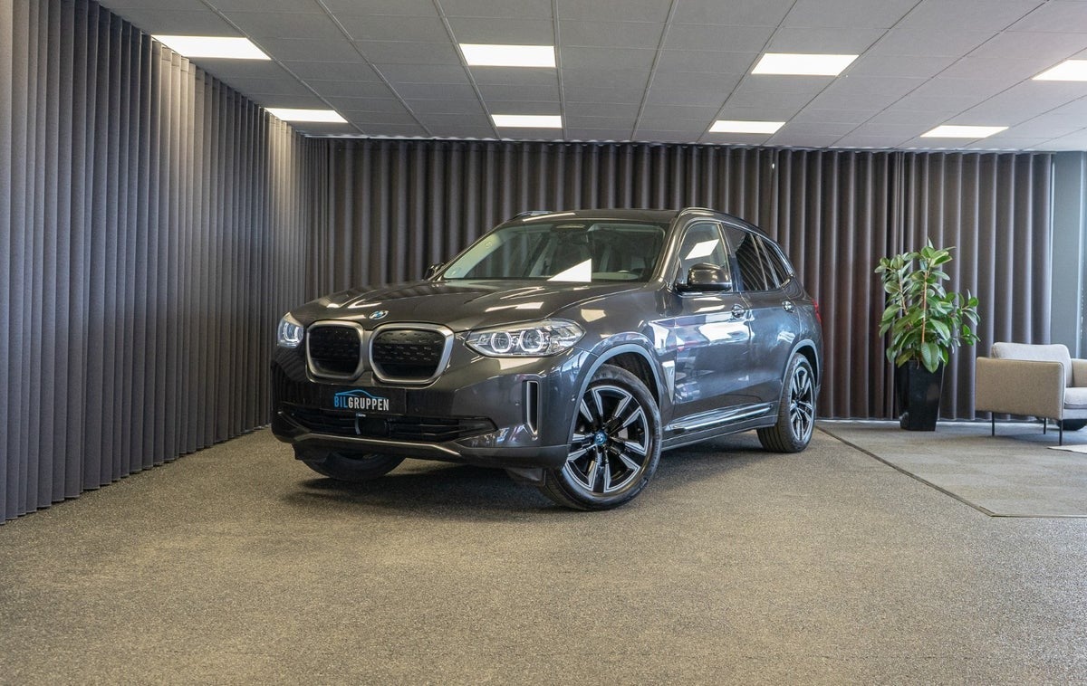 Billede af BMW iX3  Charged