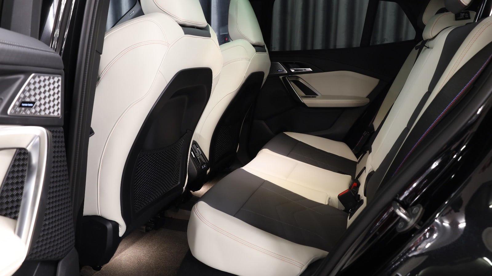 BMW iX2 xDrive30 Fully Charged M-Sport