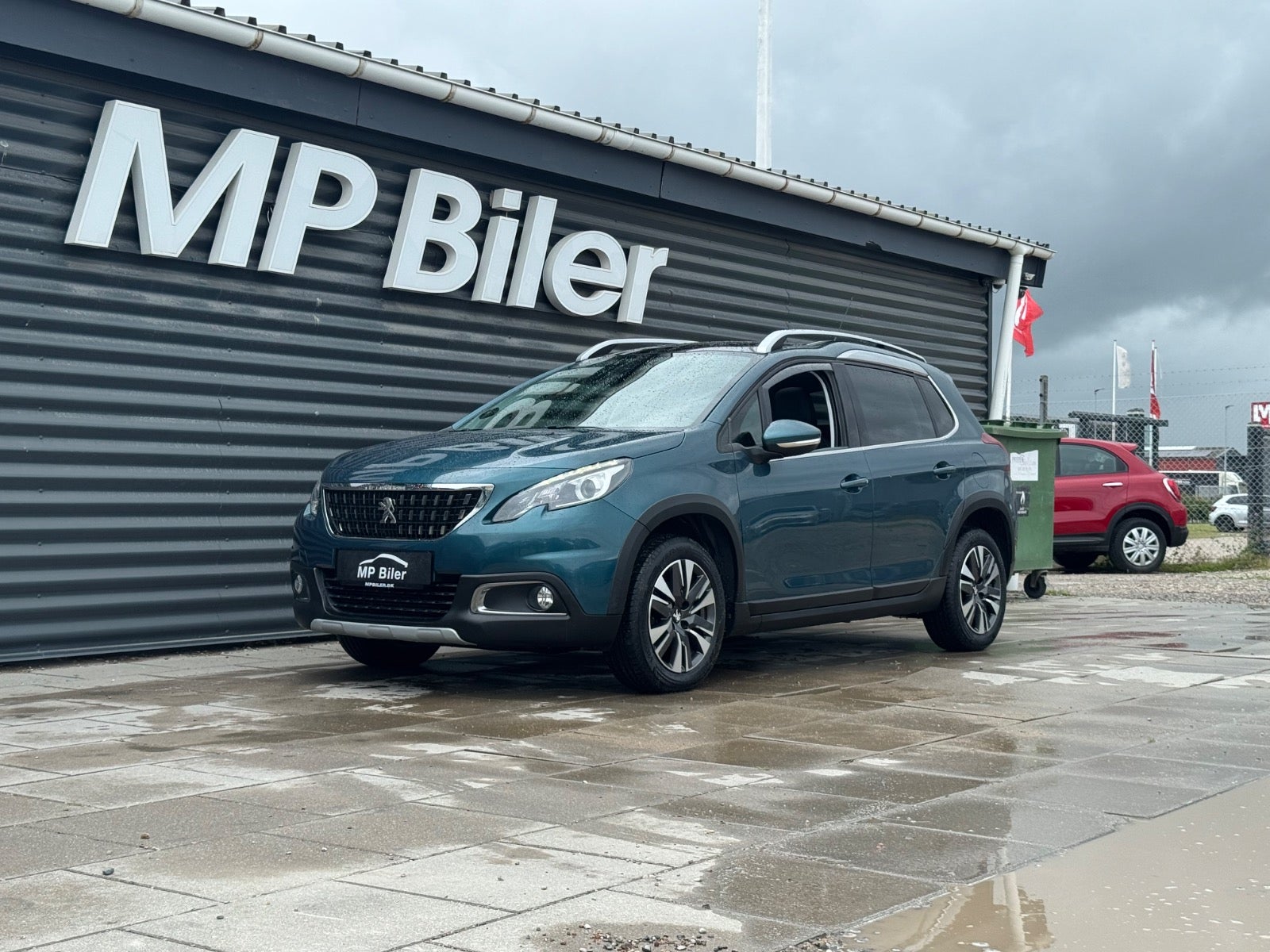 Billede af Peugeot 2008 1,6 BlueHDi 100 Allure Sky
