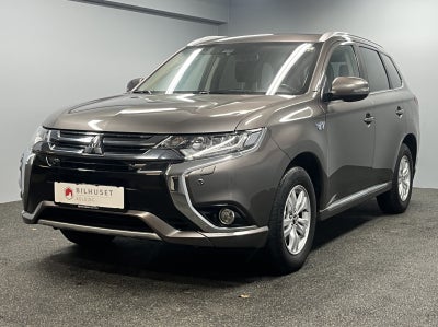 Mitsubishi Outlander 2,0 PHEV Instyle CVT 4WD 5d