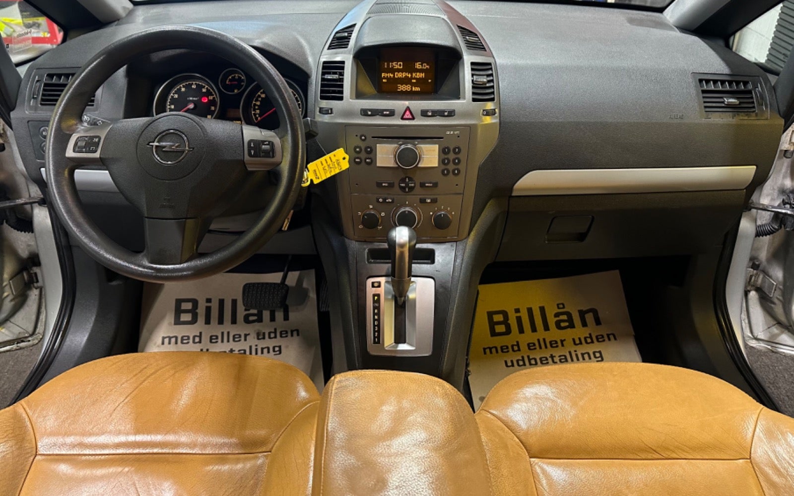 Billede af Opel Zafira 2,2 16V Cosmo aut.