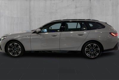 BMW i5 eDrive40 Touring M-Sport - 1