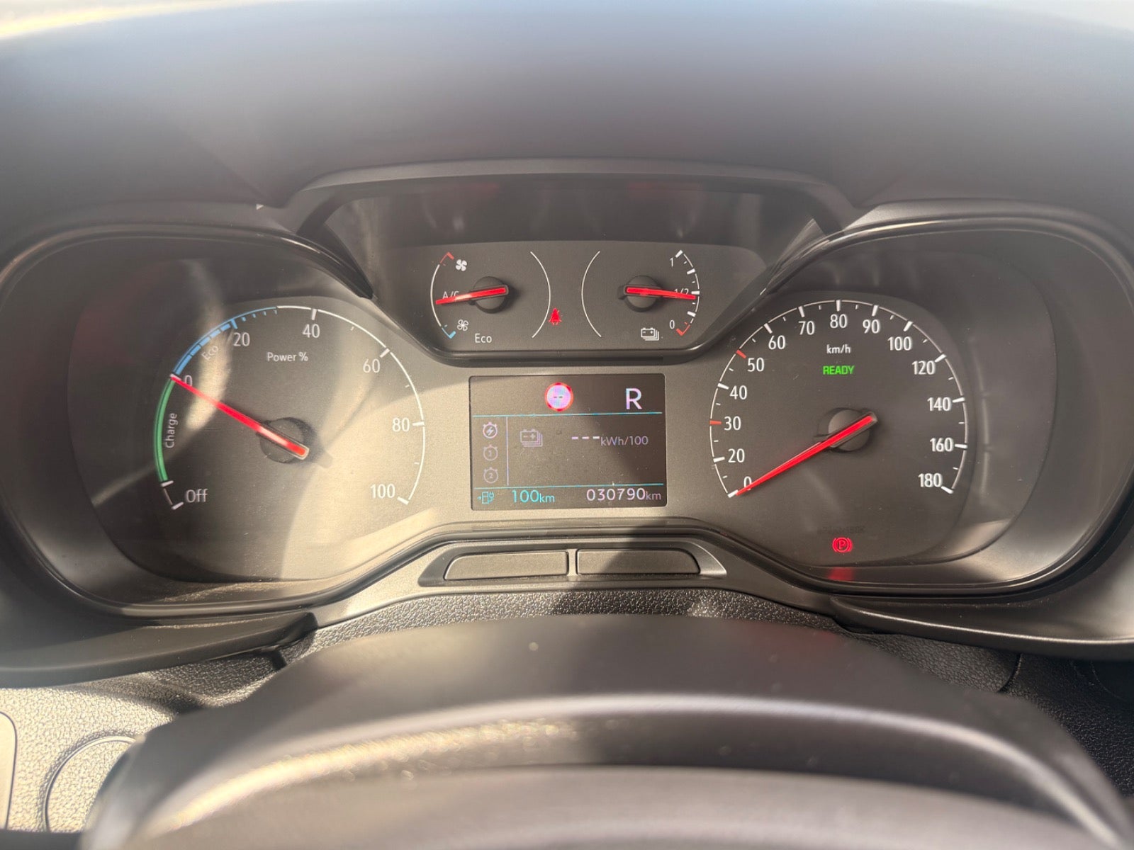 Billede af Opel Combo-e Life 50 Elegance+ L2