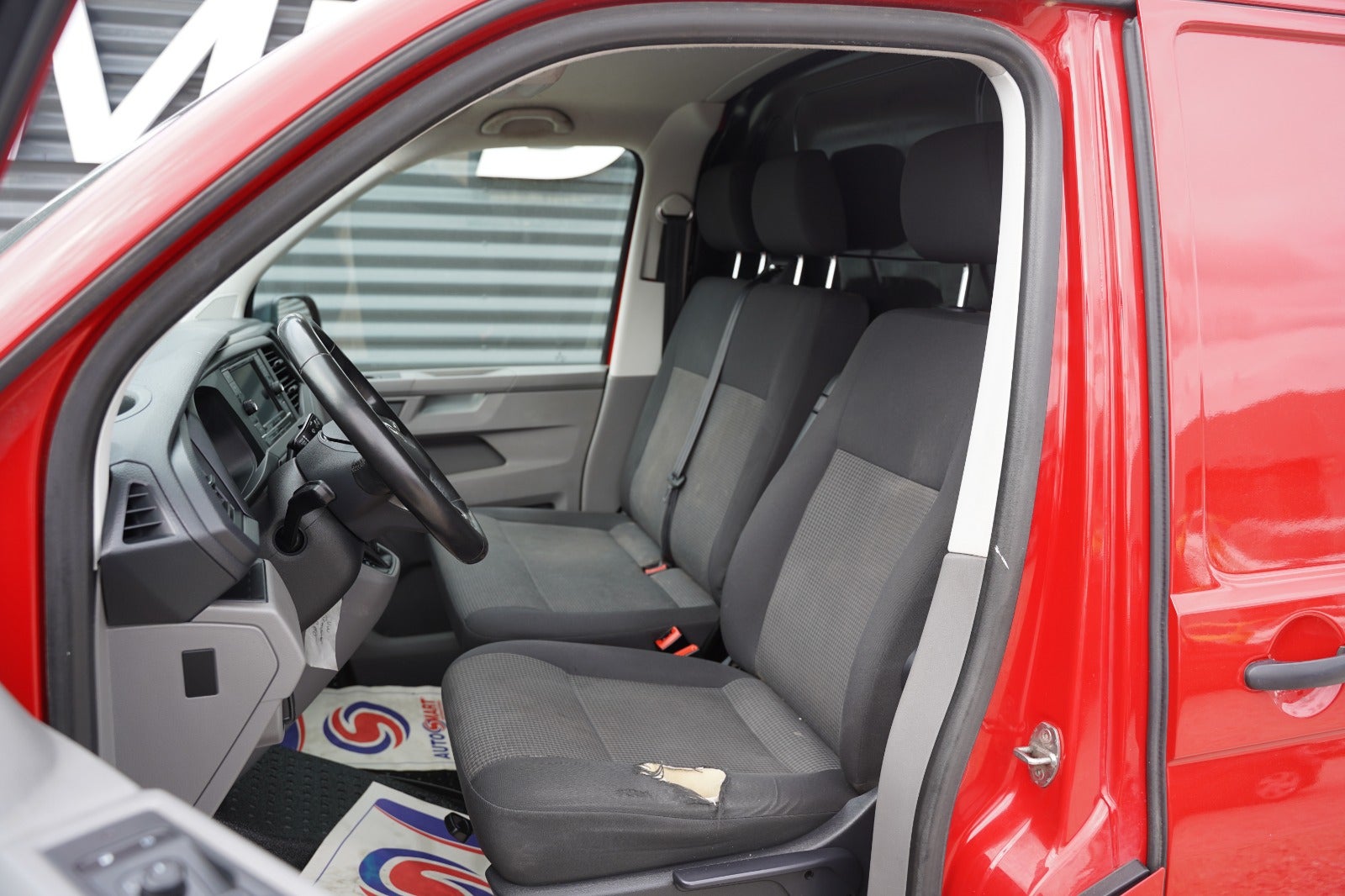 Billede af VW Transporter 2,0 TDi 150 Kassevogn DSG lang