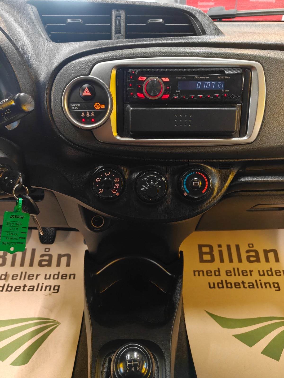 Billede af Toyota Yaris 1,0 VVT-i T1