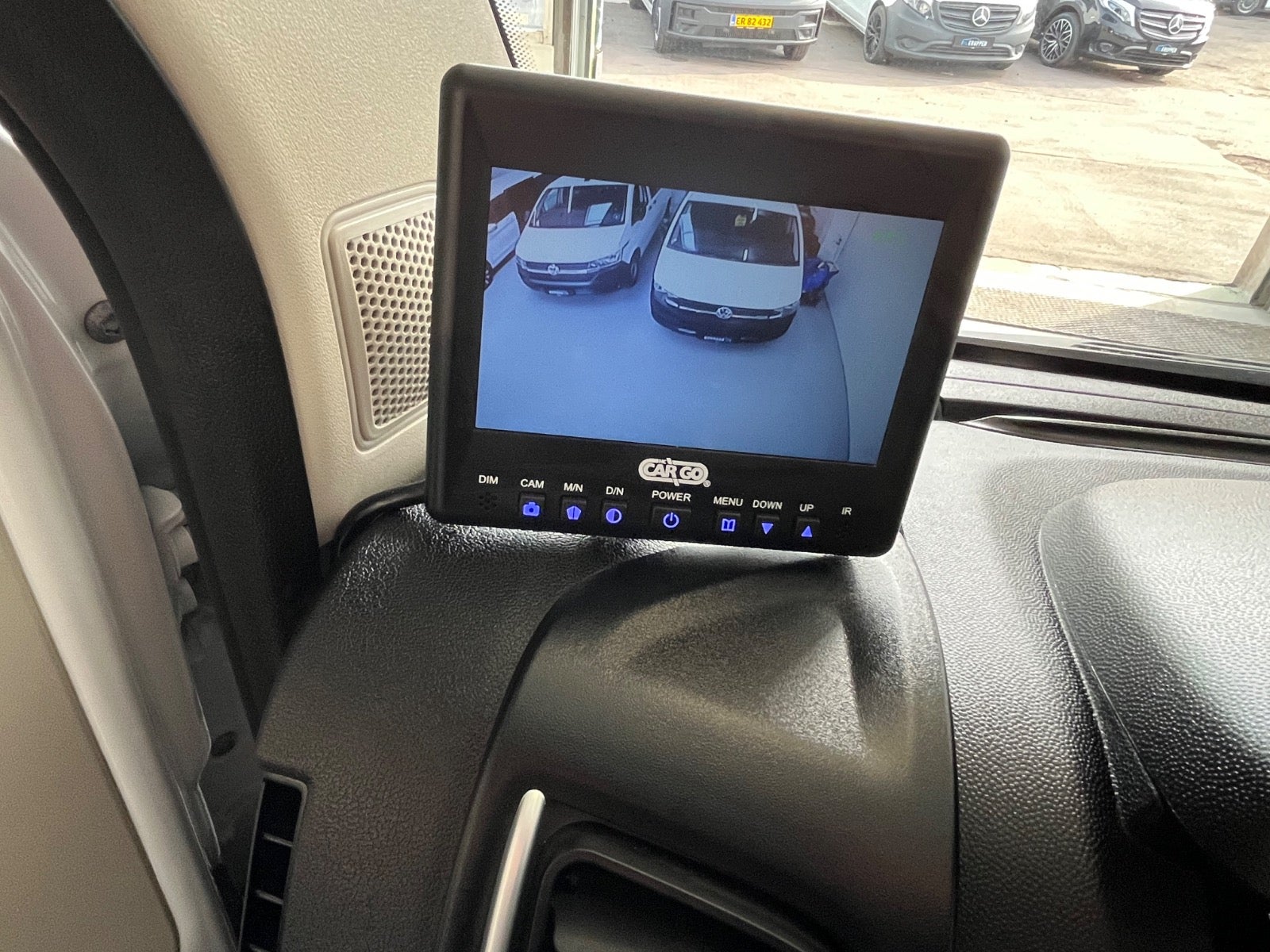 Billede af Peugeot Boxer 335 2,2 BlueHDi 140 L3 Premium EAT8