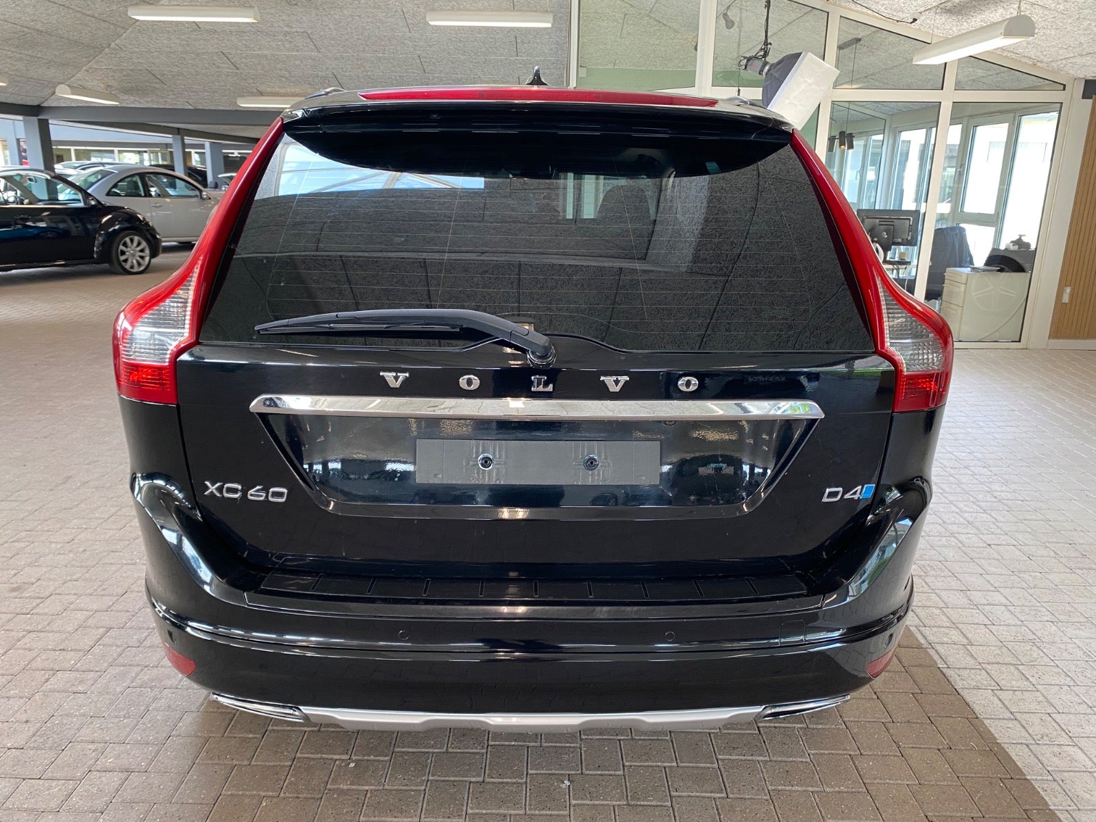 Volvo XC60 D4 181 Summum aut. – 4