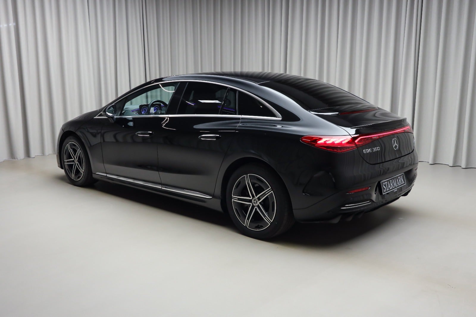 Mercedes-Benz EQE 350