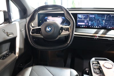BMW iX xDrive40 Fully Charged Sport