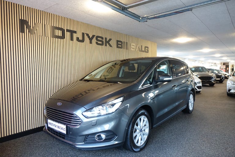 Ford S-MAX SCTi 160 Titanium