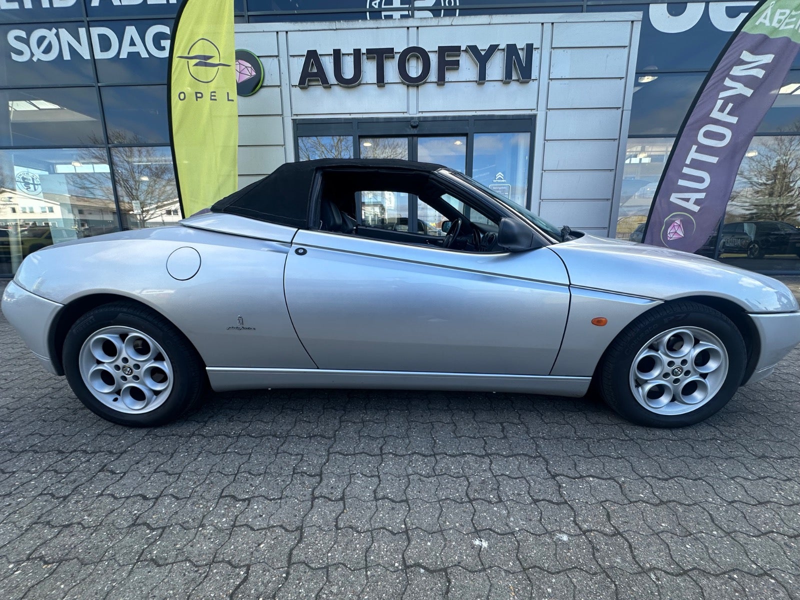 Alfa Romeo Spider TS 16V