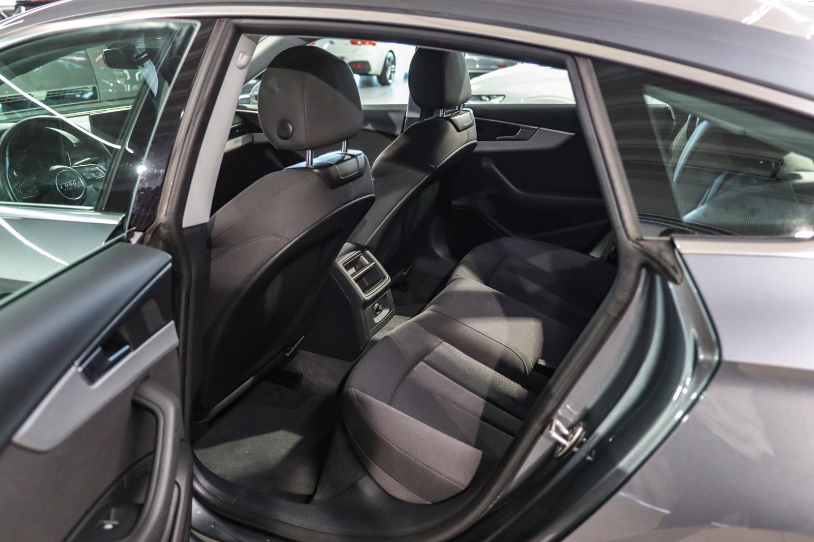Billede af Audi A5 40 TFSi Sport Sportback S-tr.
