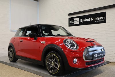 MINI Cooper SE Essential