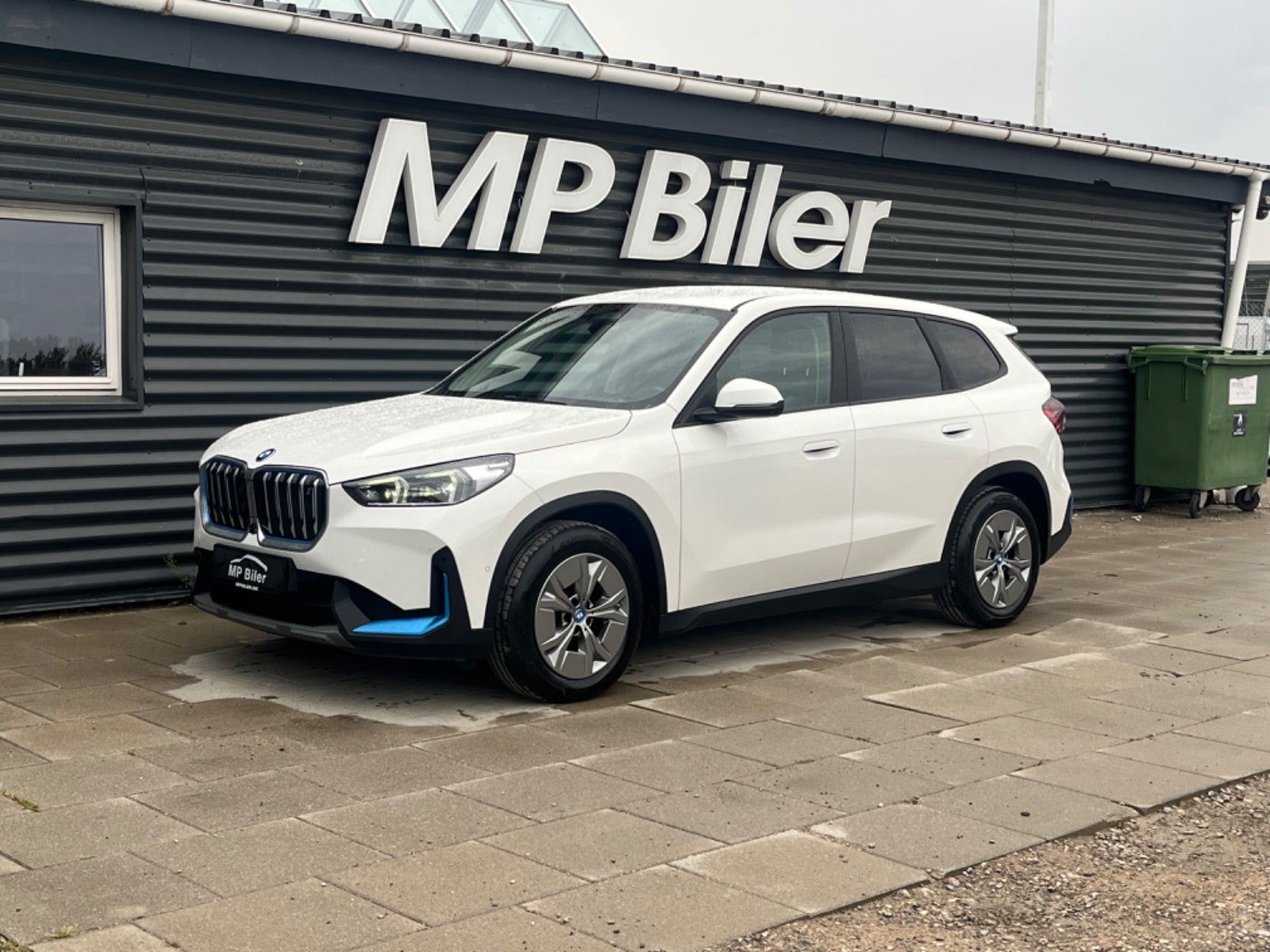 Billede af BMW iX1 xDrive30 X-Line