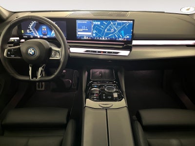 BMW i5 eDrive40 M-Sport