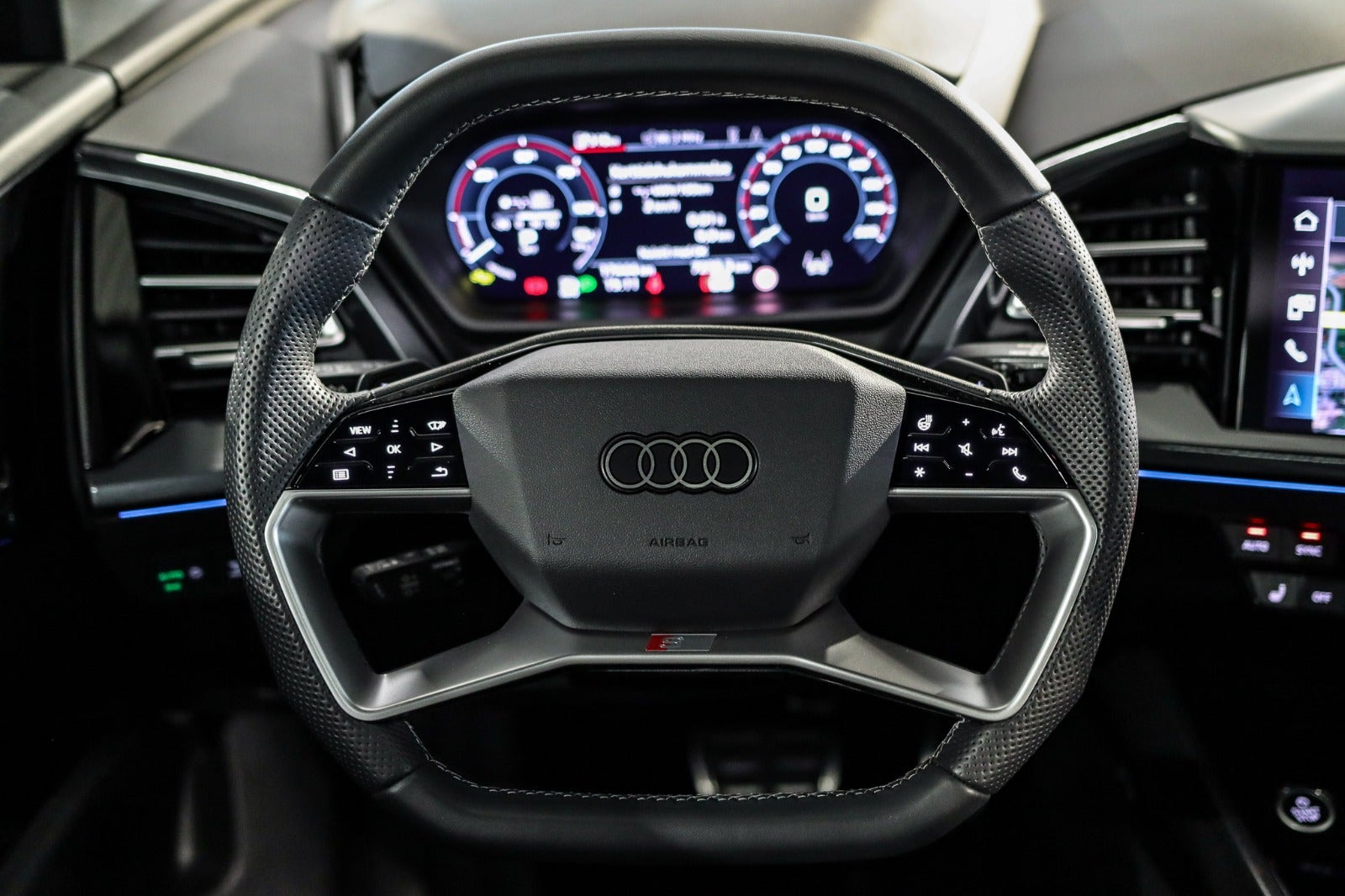 Billede af Audi Q4 e-tron 45 edition S-line