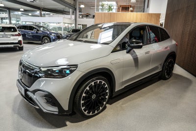 Mercedes EQE350 SUV
