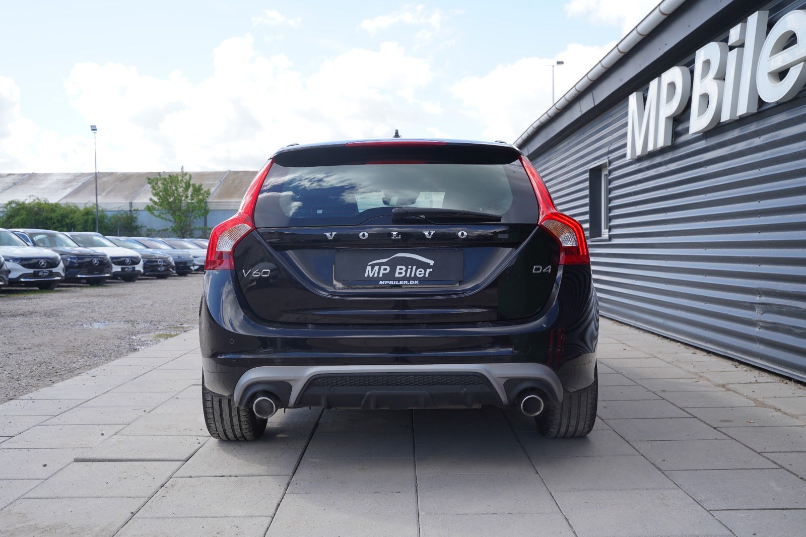 Billede af Volvo V60 2,0 D4 190 R-Design aut.