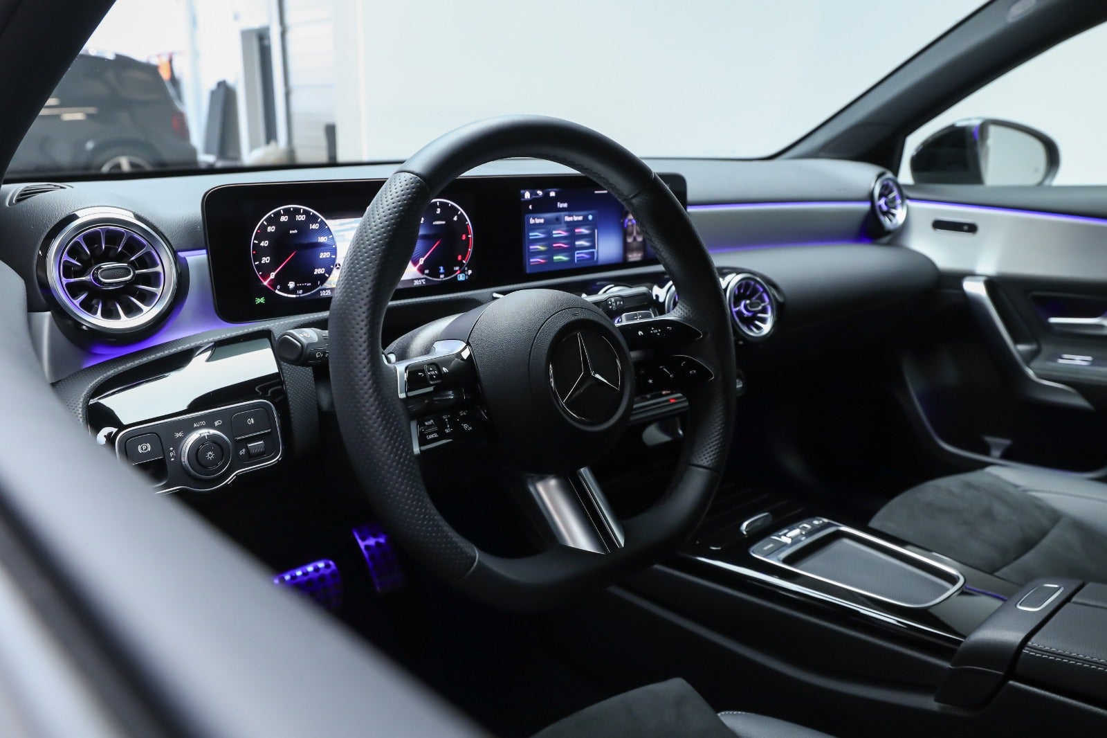 Mercedes-Benz A 200 d