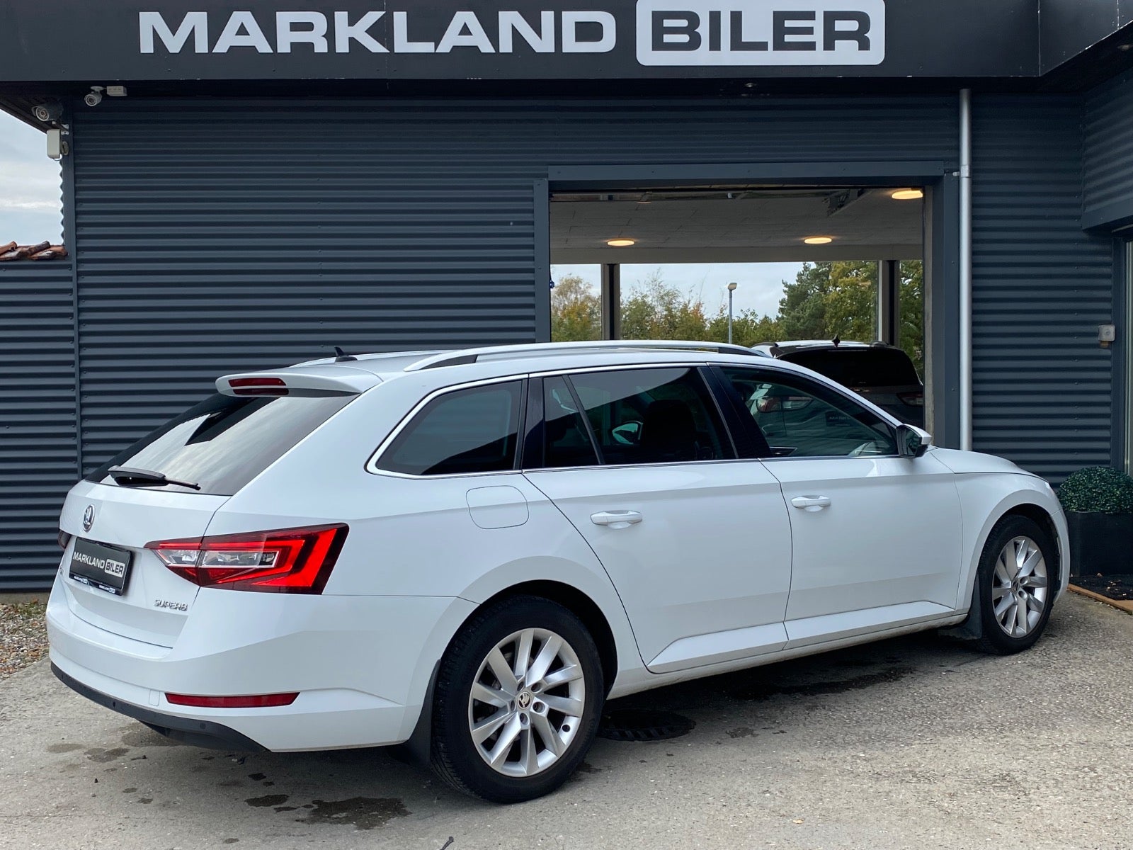 Skoda Superb TSi 150 Style Combi DSG