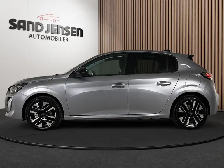 Peugeot e-208 Allure