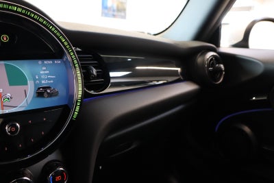 MINI Cooper SE Classic Trim