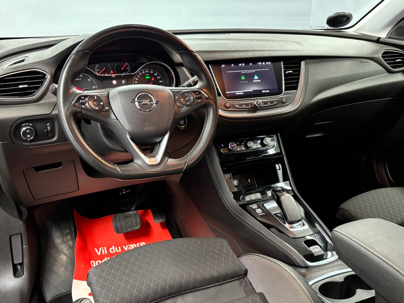 Billede af Opel Grandland X 1,6 Hybrid Ultimate aut.