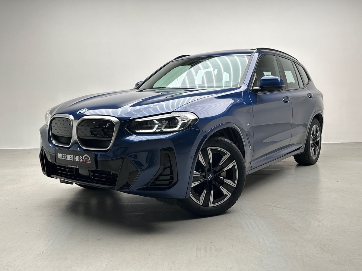 BMW iX3 Charged M-Sport billede 23