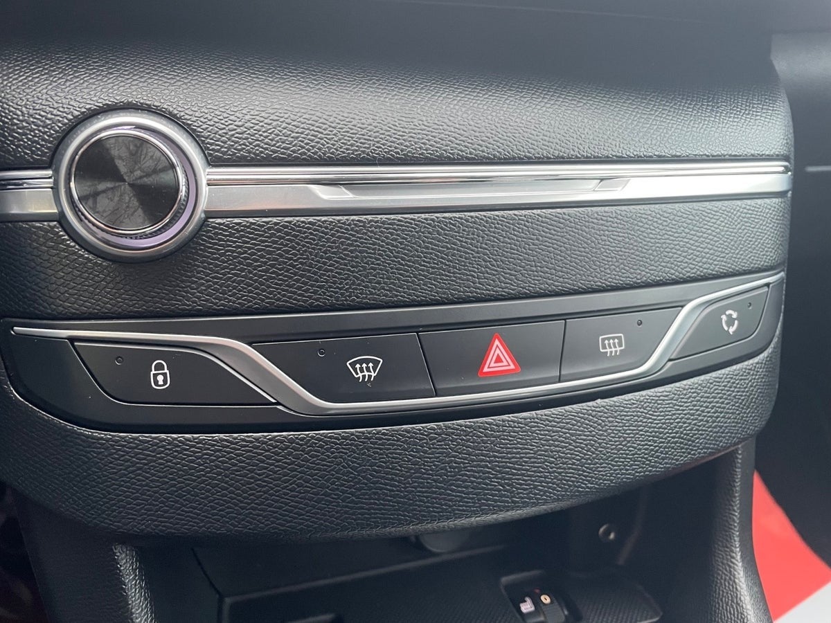Billede af Peugeot 308 1,6 BlueHDi 120 Style SW